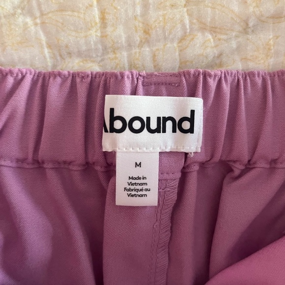 NWT Abound Pleated Lavender Shorts, Sz M - Picture 3 of 5